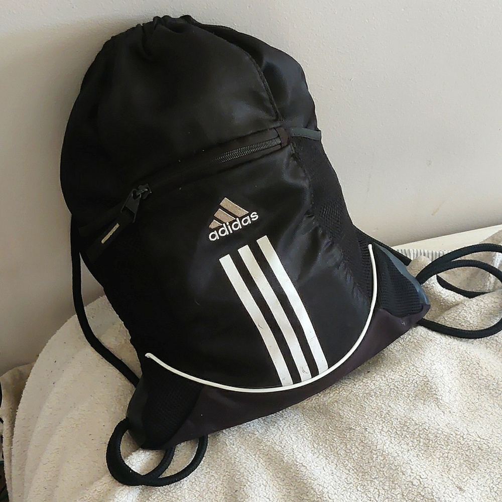 Adidas drawstring bag